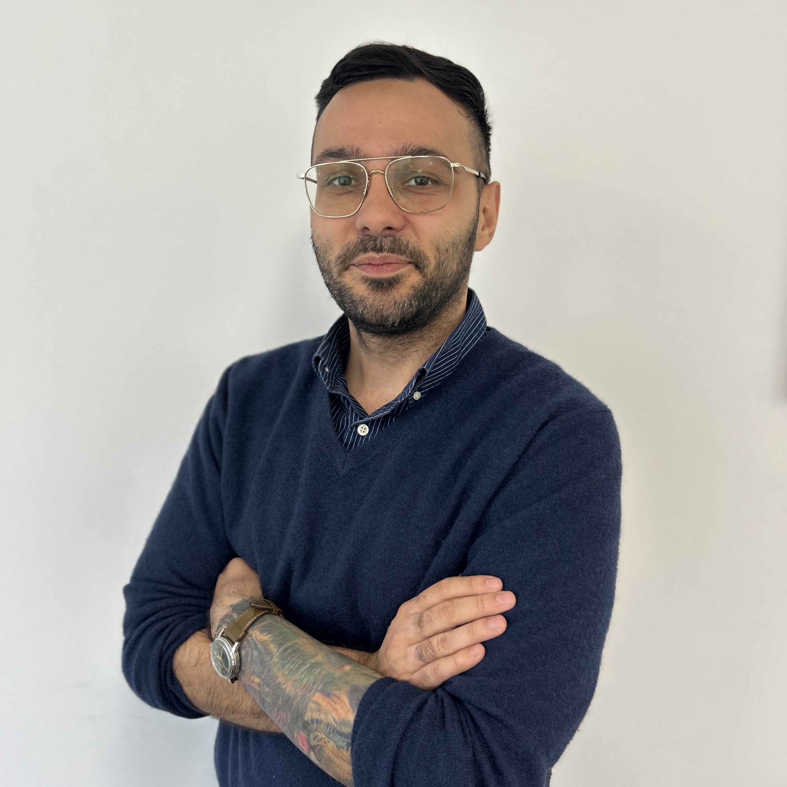 Dorian Rosca Customs Manager